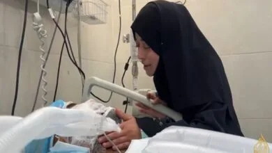 ۹ فرزند میان سنگ و شعلهها؛ وداع مادرانهای که جهان را لرزاند ۹ فرزند میان سنگ و شعلهها؛ وداع مادرانهای که جهان را لرزاند